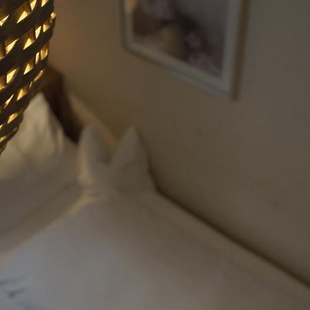 Faehrhaus Hotel วัลด์ชุท-ทีนเงน ห้อง รูปภาพ